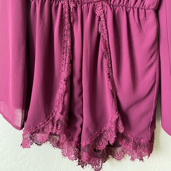 Tobi Longsleeve Romper - Picture 4 of 4